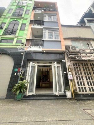 sát q1 - hẻm xe hơi an dương vương - nhà 4 tầng 5pn - sổ 49,5 m². chỉ 13,6 tỷ