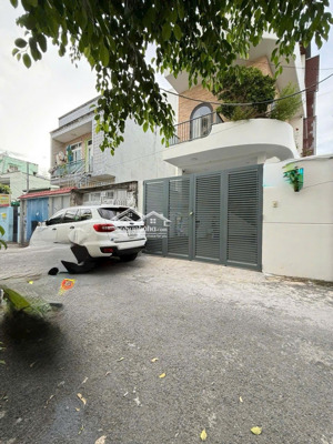 bán biệt thự mới góc 2mặt tiền đường ngay chương dương himlam linh chiểu trung tâm thủ đức giá ngộp