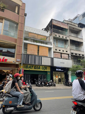 mặt tiền võ văn tần 6.1x16m, nhà 3 tầng giá 47 tỷ tl vị trí đẹp đường 2 chiều vỉa hè lớn