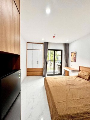 siêu phẩm mới tinh ngay tại ngã tư sở