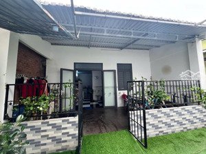 bán nhà c4 sạch đẹp, hẻm xe hơi, đỗ xuân hợp plb q9 ,ngay đh văn hóa -dt 105m2 ngang 6,4m - 7.1 tỷ