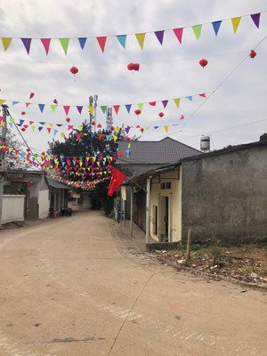 lô góc full thổ cư tại vật lại-vị trí ngã 4 siêu thoáng-3 ô tô tránh, thích hợp kinh doanh buôn bán