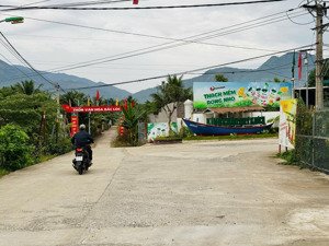 chủ gửi lô đất siêu đẹp full thổ cư phường bắc nha trang dt 113,5m2, đường 5m, giá 1,6 tỷ bớt lộc