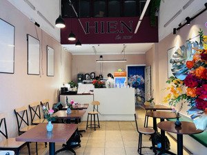 chính chủ cho thuê cửa hàng tầng 1 mặt phố tai phố khâm thiên, hà nội. lh [ ]