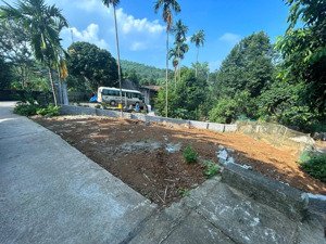 lô đất ba trại trục đường to thông tứ phía-ô tô tránh, cách tl87 chỉ 200m, cách trường c3, chợ 500m