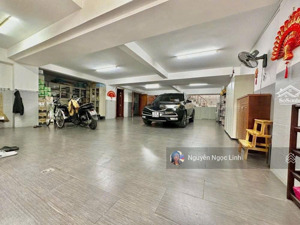 villa 200m2 trục trần lựu với thiết kế sang trọng, nội thất đẳng cấp.