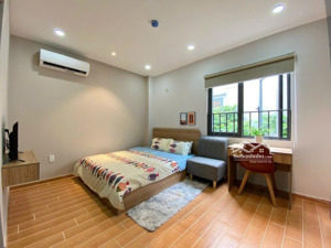 phòng trọ full nội thất, cửa sổ lớn - gần chợ bà chiễu, phan xích long 