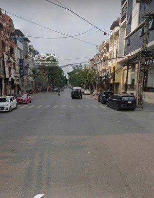 bán nhà 4 tầng mặt đường văn cao , hải an . dt 90m - mt 4,5m - có hố chờ thang máy -hđ thuê ổn định