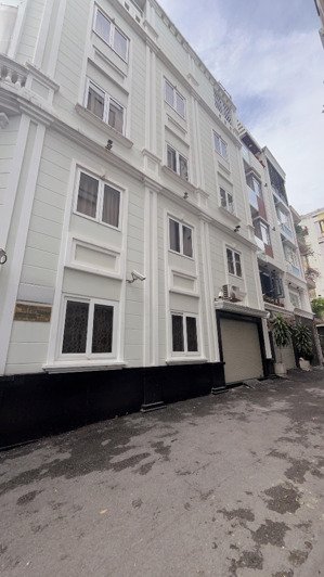 hot! siêu tốt tòa nhà chdv cao cấp 5x20m, 5 lầu, thang máy full nội thất, gần sân bay chỉ 18,5 tỷ