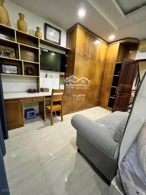 cho thuê nr 6b intresco, 24 triệu, 100m2, 4pn, 5wc, 3 tầng, mặt tiền siêu đẹp