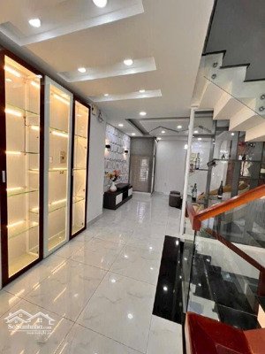 nhà 5 tầng ( 4x16 ) ~ 65m2 mt đường số, ngay dương quảng hàm, gò vấp - 9,6 tỷ.