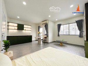 căn hộ full nội thất bancol riêng ngay nguyễn thị định