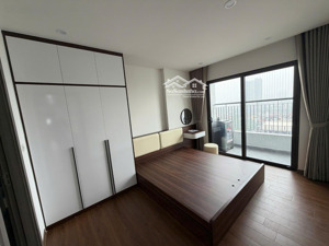 bán gấp cc 3pn, 2wc 93m2, 7 tỷ ở rose town, hoàng mai, hn hàng hot