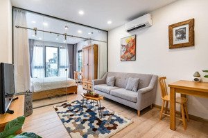 căn hộ ban công 35m2 có thang máy, bảo vệ ngay coopmart nhiêu lộc quận 3