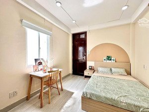 phòng cao cấp giá 3tr3 full nội thất 5p đh công thương tân phú