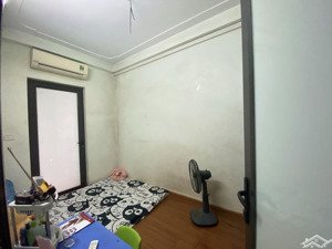 20m2 x 4 tầng đầy đủ công năng tại cầu giấy hn