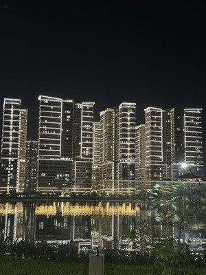 chỉ với 2 tỷ quý anh chị khách hàng đã sở hữu ngay căn hộ 1pn+ beverly, nhà mới 100%, view hồ bơi