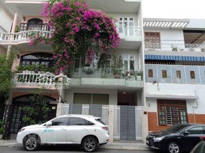 cho thuê nhà phân lô láng hạ, dt 55m2 x 5 tầng, mặt tiền 4m, 2 ô tô tránh. giá 22tr/th