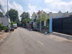 2 lô mặt tiền đường cây đa tân đông hiệp giá chốt 3,95 tỷ vị trí đẹp mặt tiền kd .