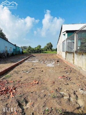 Bán nền thổ cư xã Mỹ Lộc, huyện Cần Giuộc dt 140m2 giá 1ty150