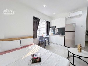 căn hộ mặt tiền ngay công viên làng hoa - chợ htt có cho thuê ngắn và dài hạn - hình thật