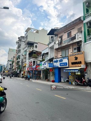 siêu phẩm quận 1 | mặt tiền trần khắc chân | dt: 3 x 10m (30 m2) - 3 tầng | giả chỉ nhỉnh 10 tỷ