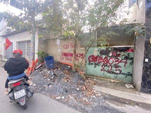 1 sẹc hẻm 8m chiến lược- thông hương lộ 2 - sát bệnh viện bình tân-khu nhà lầu dân trí cao