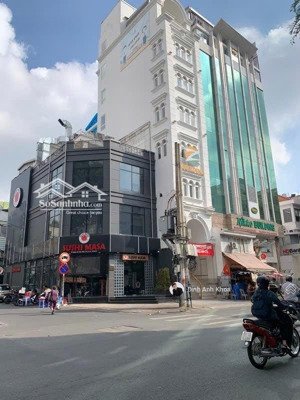 siêu vị trí,chủ cần bán nhà góc 2 mặt tiền đường võ văn tần p5 quận 3.dt:7x18m2 giá 85 tỷ.hđt cao.