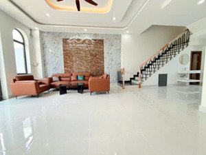 chính chủ cần bán căn nhà đường cây da, củ chi 180m2 giá 3 tỷ5, shr