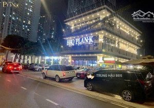 siêu phẩm khan hiếm trần não quận 2 - diện tích: 2.100m2 - 3 tầng - hđt 350 triệu - giá 300 tỷ