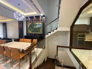 cho thuê biệt thự vinhomes green bay , siêu sang , 160m2 , 5pn , full nội thất . gọi em 