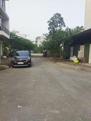 hiếm tại động lãm, 6 tỷ, 50m2, đất thổ cư, pháp lý đầy đủ