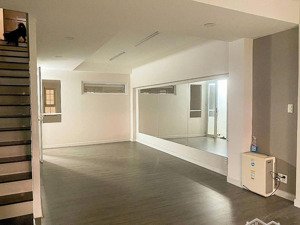 hot! sát mặt tiền cộng hòa - ngay nhà ga kt3 - diện tích 4x17m - 3 tầng chỉ 13 tỷ