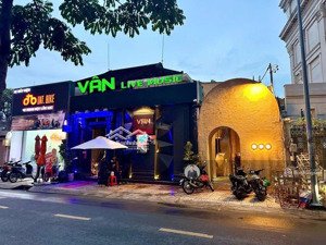 siêu khan hiếm nhà mặt tiền tú xương, quận 3 - dt:13x30m - 2 tầng - hđt: 190 trđ - giá 169 tỷ