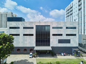 mặt tiền dương bá trạc - 25x54m - 4 tầng (gần 3500m2 sàn) thang máy pccc đầy đủ - giá 590 triệu