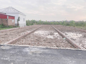 siêu phẩm nhà vườn mini 215m2 ngang 5m ( 115,2m2 bìa +100m2 đất 03 liền kề ) gần cảng nam đồ sơn ..