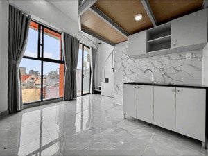 khai trương căn hộ ban công sát sân bay - công viên gia định ở ngay