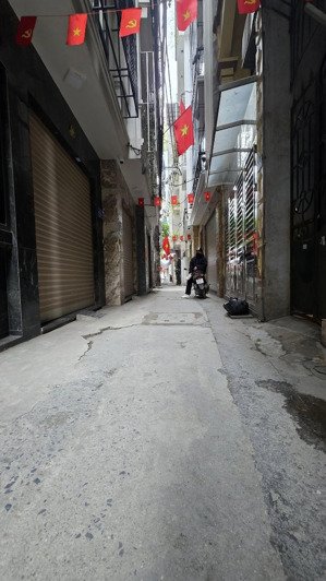 cực nóng mặt ngõ cầu giấy ngõ thông - mặt tiền rộng kinh doanh 5 tầng 46m² cách ô tô 100m