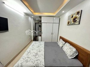 cần bán nhà phố phùng hưng 38m2 5t mt3.5 giá 6.8 tỷ hà đông. call tuyến 