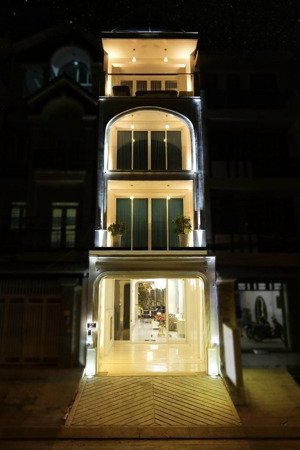 quận 8-mặt tiền an dương vương-lề 6m-kdc hiện hữu -không qh không ngập -tiện ích xung quanh đầy đủ