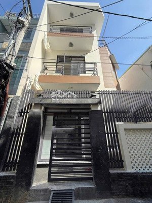 nhà mới keng rộng 6,3*14m 2lầu st 3pn 3wc hxh phan văn trị