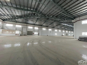 cho thuê xưởng 8000m2 giá 3.5$/m2 trong kcn bình dương