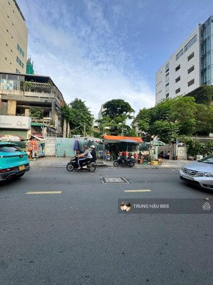 siêu vị trí mt nguyễn đình chiểu q.1 - dt 16x25m - cn 400m2 - gpxd 2 hầm - 10 tầng - giá 150 tỷ