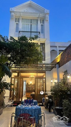 bán nhà 3 tầng mặt tiền đường nguyễn thị minh khai. - giá 40 tỷ - tp nha trang