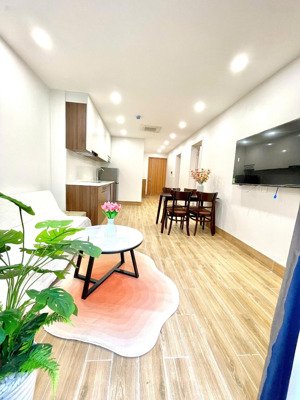 khai trương toà mới siêu vip-cách hồ tây 400m- ô tô đỗ cửa - có nhận khách nước ngoài