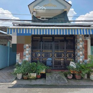 bán nhà 1 trệt 1 lầu và 5 phòng trọ đang cho thuê 18tr/th gần chợ, ngay bách hóa xanh an phú tây