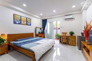 cho thuê căn hộ ký con quận 1 ban công thang máy full nội thất gần chợ bến thành, bùi viện