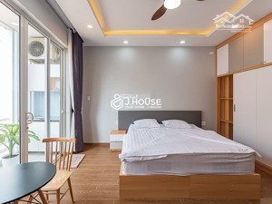căn hộ studio mới_ngay ngã tư bảy hiền_full nội thất_ban công thoáng_gần đh văn hiến