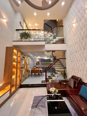 mặt tiền kinh doanh đs4.p11 . gò vấp 5tầng dt 65m2 đường rộng sầm uất nhỉnh 9 tỷ