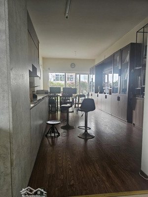 cho thuê căn hộ chung cư văn phòng quốc hối. giá công khai 4 triệu.